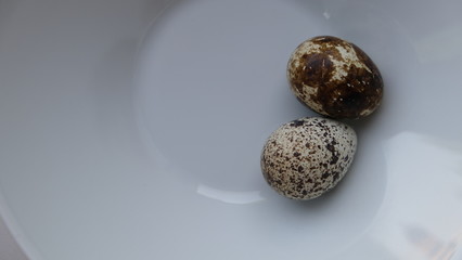 quail eggs, yolk, tomato,