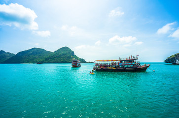 Obraz premium boat in the sea