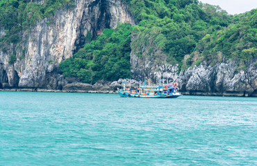 Obraz premium Beautiful blue sea in Thailand