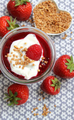 Dessert mit Früchten
