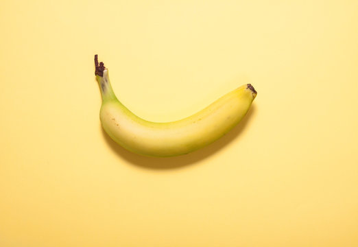 Fototapeta Banana on abstract retro color background