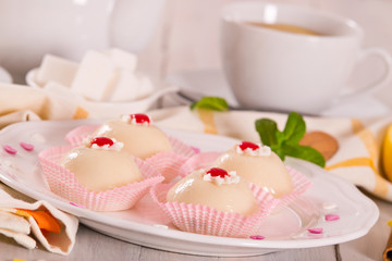 Sicilian ricotta cake (Cassata).