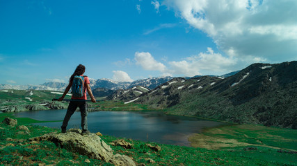 Naklejka premium sportive activities in tranquility and inspiring mountains