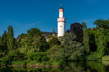 Fototapeta na wymiar Der Turm des Schlosses von Bad Homburg im Taunus