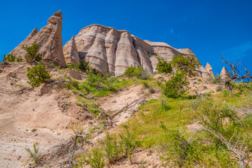 Fototapeta na wymiar Beautiful Morning Hike To Tent Rocks in New Mexico