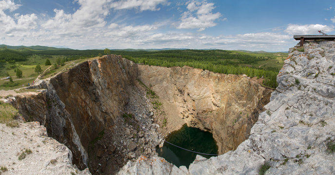 Grand failure in the land of Tuim Russia