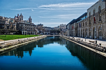 Obraz premium A Dock in Cospicua, Malta