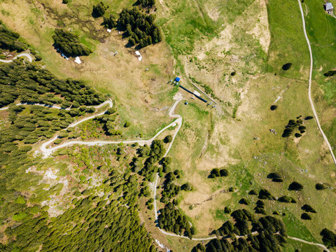 Panoramic aerial view of the lake Lucerne (Vierwaldstatersee), Rigi mountain and Swiss Alps in the background near famous Lucerne (Luzern) city, Switzerland - Immagine