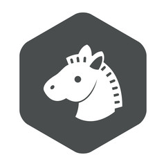 Icono plano cabeza caballo infantil en hexágono color gris