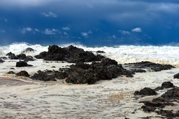 sea and rocks