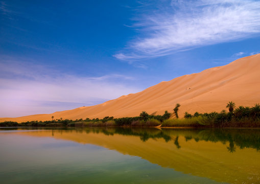 Mandara Lakes in the dunes of Ubari, oasis Um el Ma, libyan desert, Libya