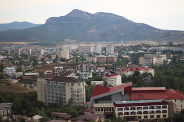 Fototapeta na wymiar city in the mountains