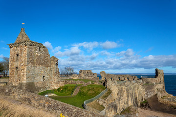 Fototapeta na wymiar Ruins of St Andrews Castle