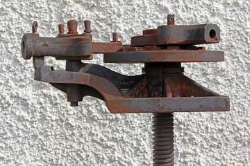 Historische Weinpresse im Burgenland