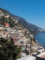 Obraz premium Beautiful panoramic view of the beach anf colorful buildings in Positano at Amalfi Coast, Italy. May, 2019