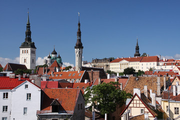 Fototapeta na wymiar Tallinn churches