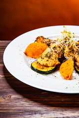 Grilled chicken strips with puree