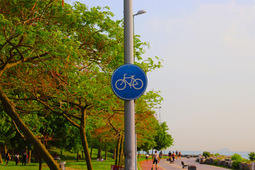 Bike icon for bike path