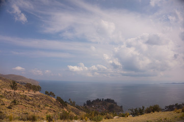 Fototapeta na wymiar view on the bolivian side of lake titicaca, bolivia