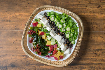 サラダ Beautiful and colorful chopped salad