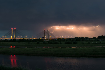 Obraz premium Bridge over the river 