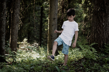 The child in the forest, escaped from the house and was lost, the heavy relations in family, trouble, disagreement, physical punishments, the concept of problems of the relation of adults and children