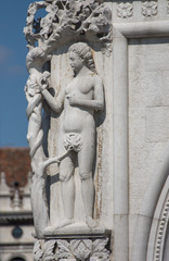 Fototapeta na wymiar Palace of Doges,Venetia, Italia,march, 2019,exterior statues