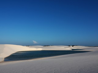 Fototapeta na wymiar Parque Nacional dos Lençóis Maranhenses