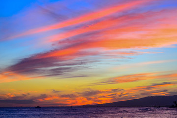 Fototapeta na wymiar Honolulu, Oahu, Hawaii Spectacular Sunset Sunrise