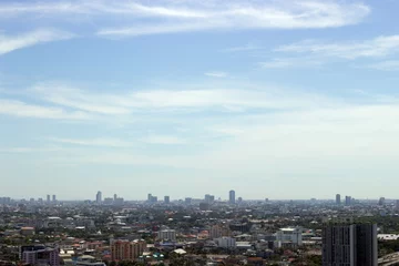 Foto op Canvas panoramisch uitzicht Bangkok stadslandschap van hoog gebouw op daglicht. Bangkok is de hoofdstad van Thailand. © Yanukit