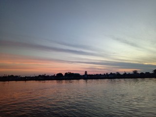 Fototapeta premium the sky when the sun will rise in the river