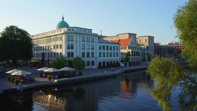 Alte Fahrt am alten Markt in Potsdam