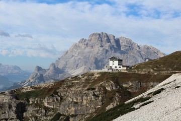 Fototapeta na wymiar The mountains of the Dolomites, a UNESCO heritage site