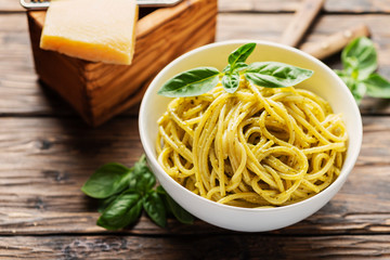 ligurian spaghetti with basil