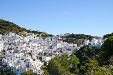 Fototapeta na wymiar カサレス　アンダルシアの白い村（スペイン・アンダルシア）