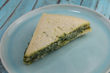 Sandwich triangle au cresson