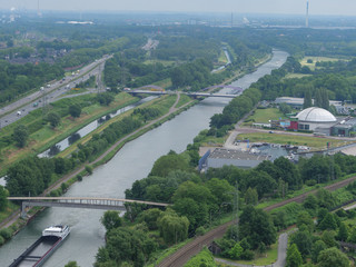 Oberhausen und das Ruhrgebiet von oben