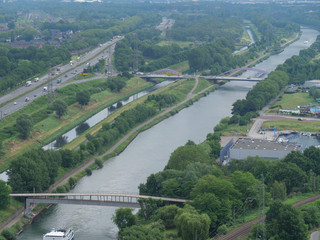 Oberhausen und das Ruhrgebiet von oben