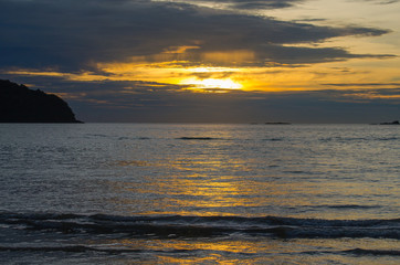 Fototapeta na wymiar Sunset on the sea in Langkawi