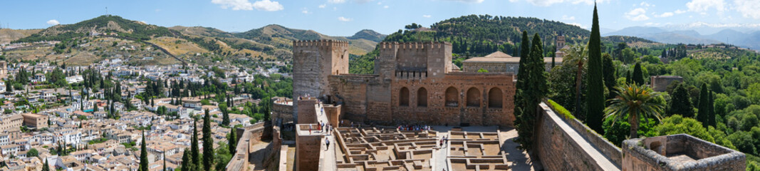 Obraz premium View from the Alhambra - Fortress, Granada, Spain