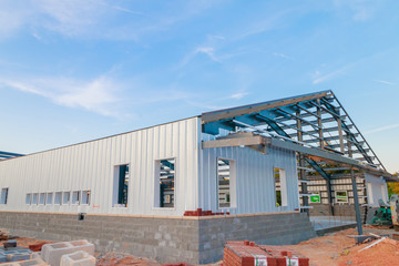 Fototapeta premium construction of a metal warehouse