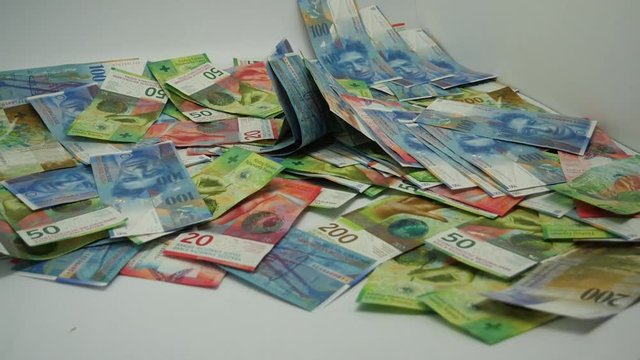 Schweizer Geld Haufen, Geldregen