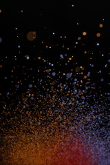 飛散るカラーパウダー