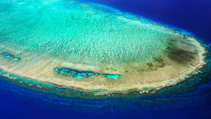 Round Lodestone Reef with shades of blue and turquoise, Great Barrier Reef, Queensland, Australia