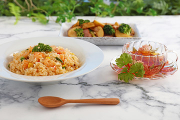 おいしそうな料理