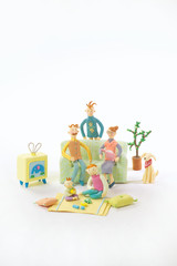 クラフト　三世帯家族　マイホーム　住宅　暮らし　家　家族　ファミリー　オブジェ　クレージュ　立体オブジェ