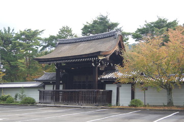 京都南禅寺近くの門１