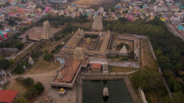Ekambareswarar temple in Kanchipuram, India, 4k aerial drone Stock Video |  Adobe Stock