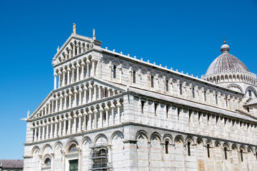 Obraz premium Der Dom Santa Maria Assunta beim schiefe Turm von Pisa in Italien