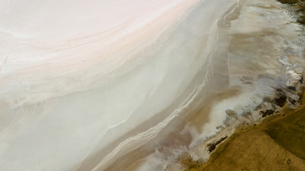 great salt lake in the middle of Turkey
